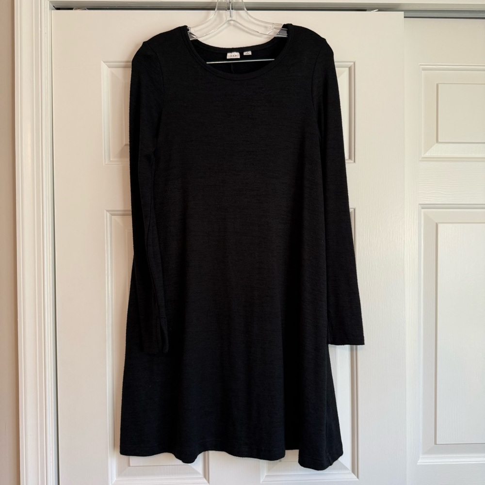 Gap Women’s Black Soft spin Long Sleeve A-line Dress Small
